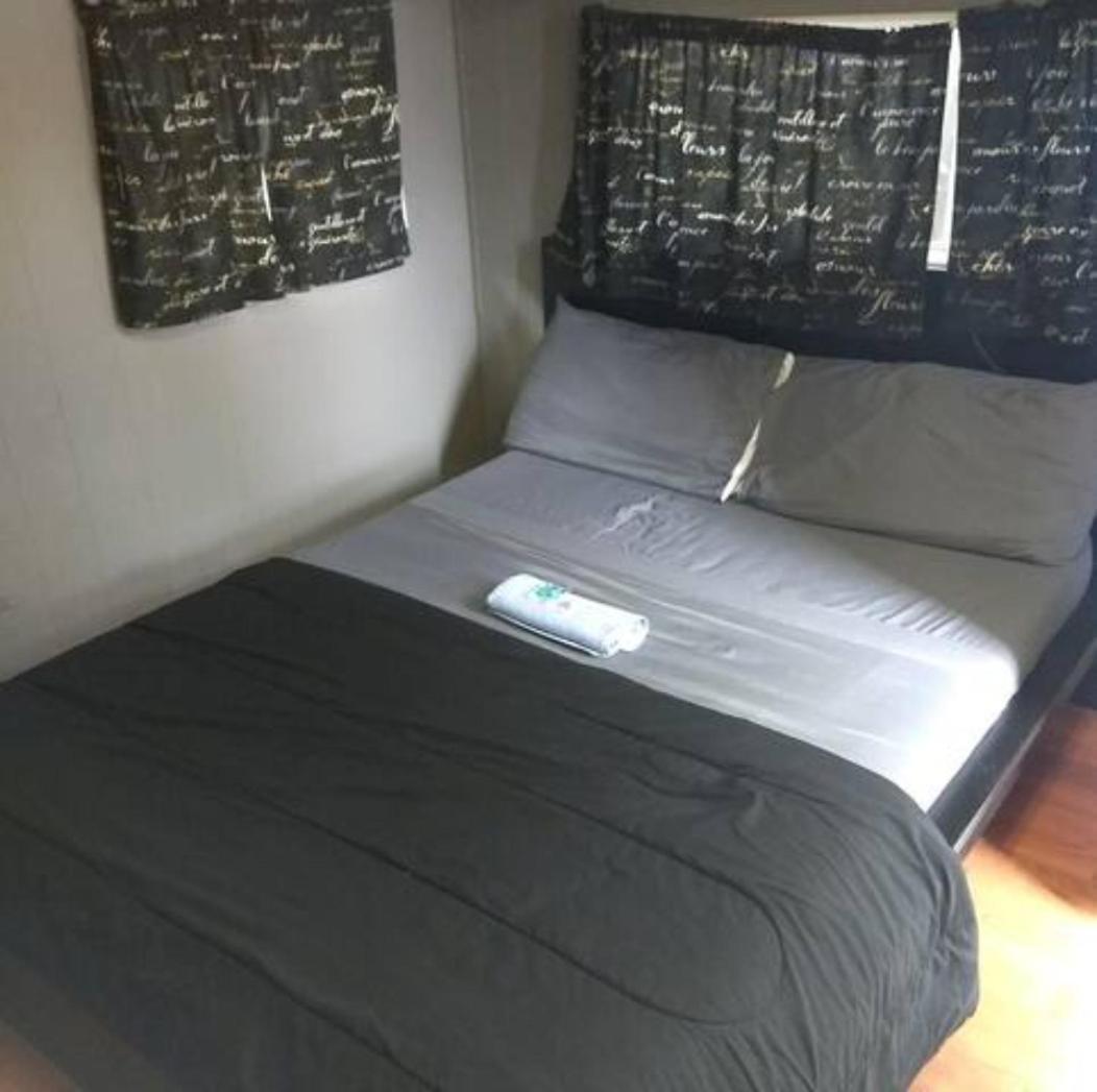 Appartamento Co-Ed Dorm With Fantastic Patio! Ewing Esterno foto
